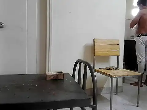 fitbuddy1 online show from November 18, 9:03 am