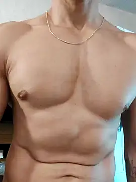 juniortche1313 online show from December 3, 5:11 pm