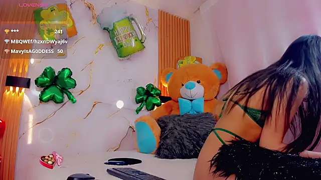 ValeriCardenas online show from March 17, 12:25 pm