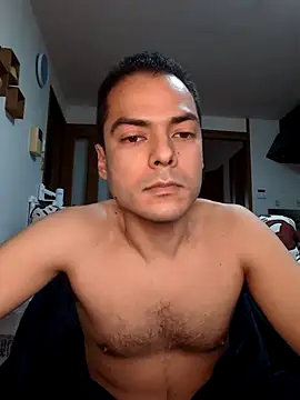 Snapshot of galhegol chatting on March 20, 12:48 am galhegol online show from March 20, 12:48 am