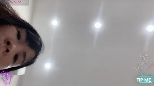 Snapshot of shishi_101 chatting on February 23, 11:29 am shishi 101 online show from February 23, 11:29 am