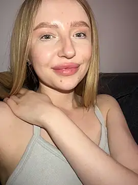 EvaBrooklyn online show from March 8, 3:56 pm