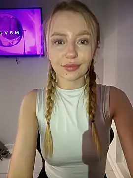 EvaBrooklyn online show from March 14, 5:46 pm