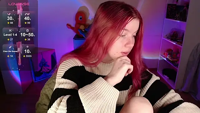 Strawberry juli online show from October 19, 5:41 am