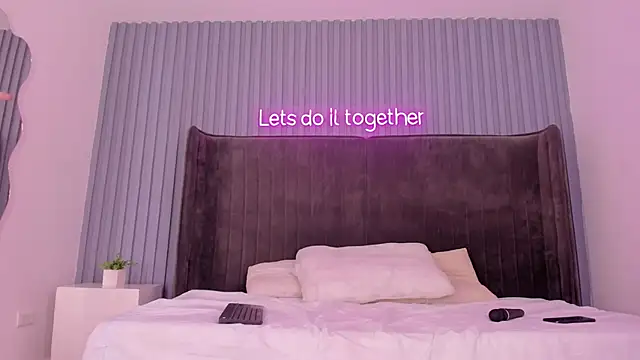 Haily b online show from March 17, 7:48 pm