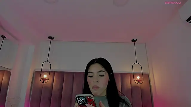 Haily b online show from January 11, 7:52 pm