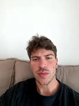 Snapshot of shuki0101 chatting on March 19, 3:05 pm shuki0101 online show from March 19, 3:05 pm