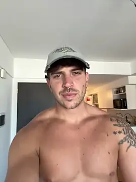 Snapshot of shuki0101 chatting on March 21, 6:22 pm shuki0101 online show from March 21, 6:22 pm