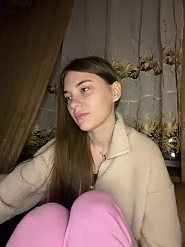 Snapshot of MrrKate chatting on April 23, 1:07 am MrrKate online show from April 23, 1:07 am