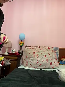 NataKitten online show from March 18, 9:10 pm