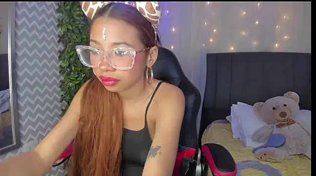 Aida princess online show from March 6, 4:41 am