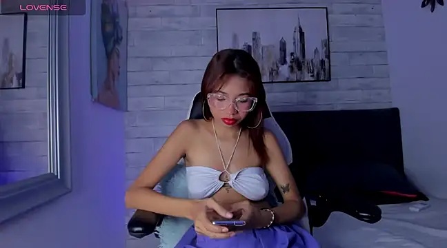 Aida princess online show from March 9, 11:56 pm