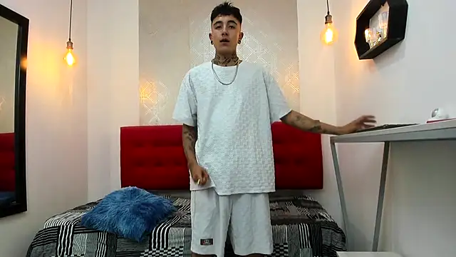 Patrick Rango online show from November 21, 3:27 am