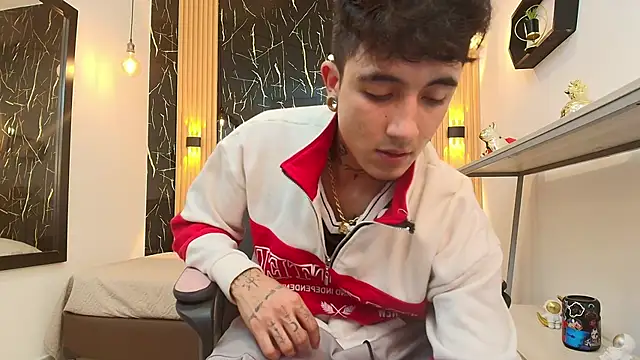 Patrick Rango online show from January 14, 3:12 am