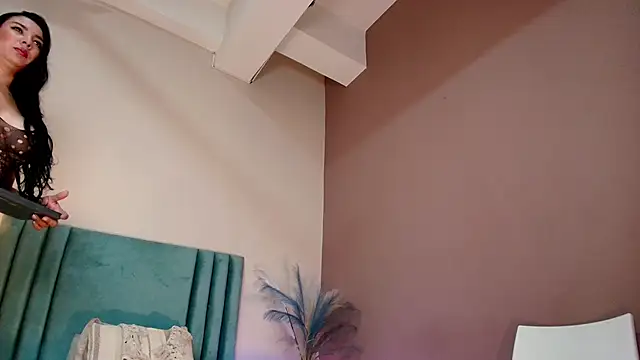 SeleneLujan online show from November 4, 12:04 pm