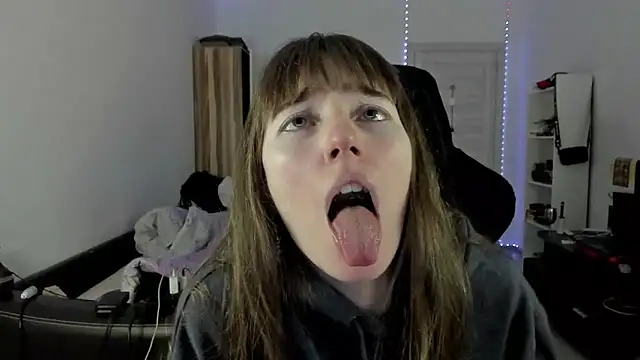 Snapshot of bekkawell chatting on September 20, 5:14 pm bekkawell online show from September 20, 5:14 pm