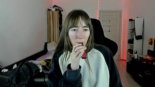 bekkawell online show from November 12, 4:18 pm