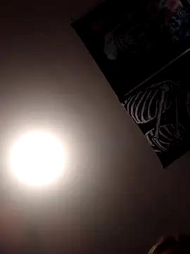 1Zoey101 online show from February 4, 4:07 am