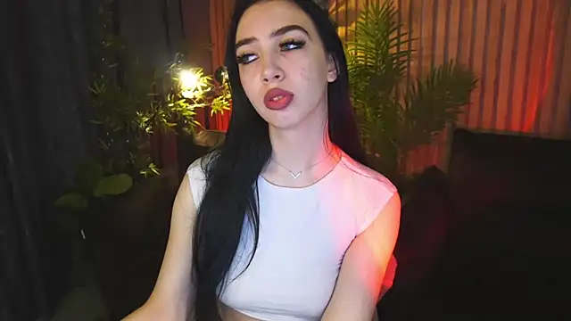 WildKittenX  online show from November 19, 6:46 am