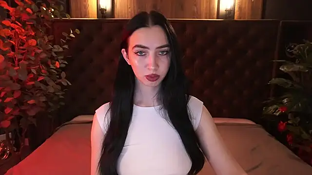 WildKittenX  online show from March 31, 5:41 am