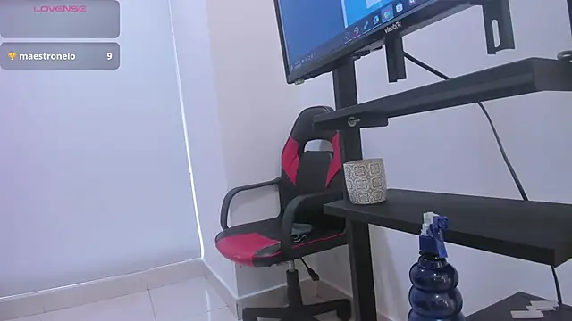 Bonniie 22 online show from March 20, 7:25 pm