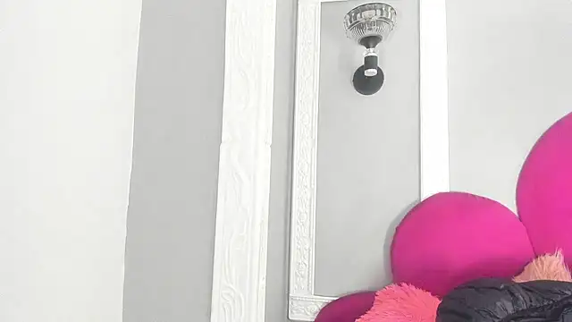 Bonniie 22 online show from March 28, 6:07 pm