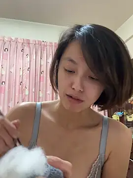 ladypaggy online show from April 1, 3:09 pm