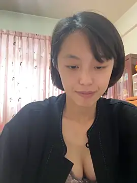 ladypaggy online show from April 2, 7:06 am