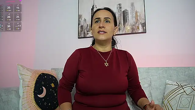 Snapshot of Sara_Charmy chatting on March 21, 1:34 am Sara Charmy online show from March 21, 1:34 am