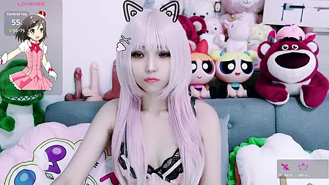 Snapshot of chenenna7 chatting on September 21, 1:35 pm chenenna7 online show from September 21, 1:35 pm