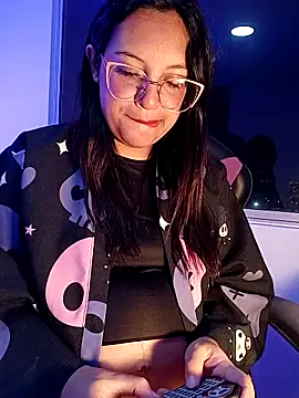 MiaStarts online show from February 11, 10:20 am