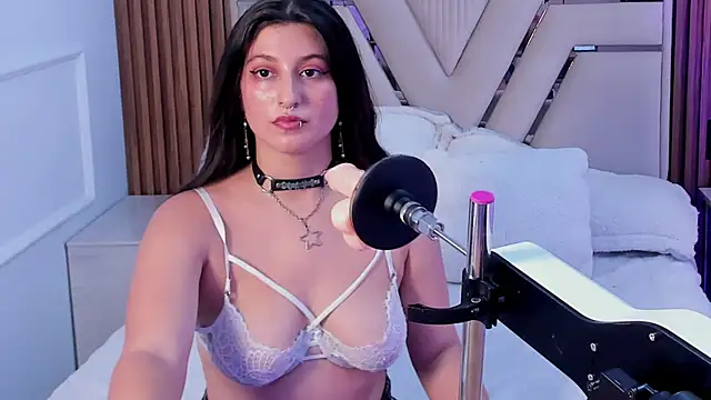 Snapshot of Gabrielakassi chatting on March 12, 3:46 am Gabrielakassi online show from March 12, 3:46 am