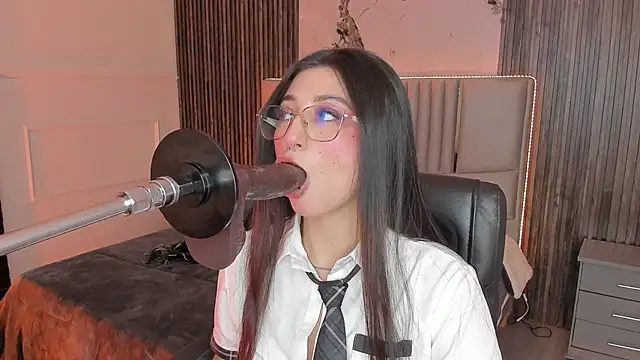 Snapshot of Gabrielakassi chatting on October 2, 11:39 am Gabrielakassi online show from October 2, 11:39 am