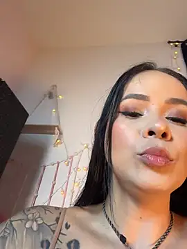 Snapshot of HotAlana_ chatting on March 26, 11:43 pm HotAlana online show from March 26, 11:43 pm