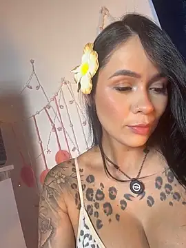 Snapshot of HotAlana_ chatting on April 22, 4:41 pm HotAlana online show from April 22, 4:41 pm