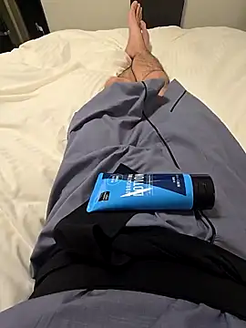 daaarin44 online show from February 10, 11:25 am