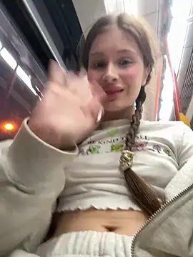 melicious  online show from March 7, 4:11 pm