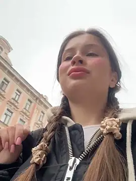 melicious  online show from March 8, 9:50 am