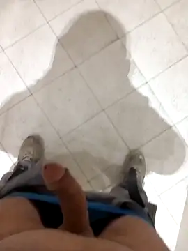 Snapshot of Mafiotul27 chatting on March 19, 11:50 am Mafiotul27 online show from March 19, 11:50 am