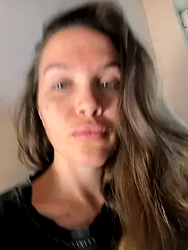 Snapshot of Beverly_Hilll chatting on October 10, 12:37 pm Beverly Hilll online show from October 10, 12:37 pm