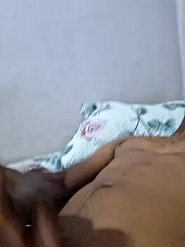 Snapshot of predadorr29 chatting on November 29, 4:15 am predadorr29 online show from November 29, 4:15 am