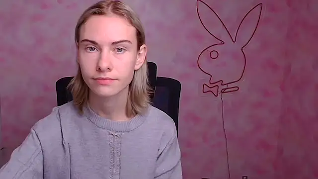 Fiona Night online show from October 25, 5:26 am