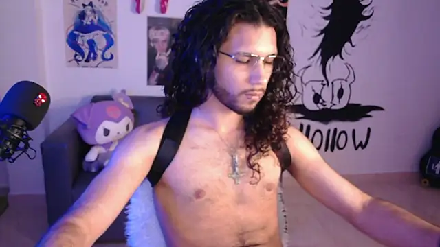 Snapshot of oezack___ chatting on March 19, 5:17 pm oezack    online show from March 19, 5:17 pm