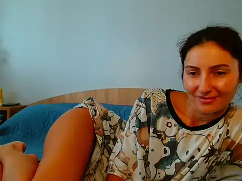 Snapshot of Irina9793 chatting on September 15, 8:03 am Irina9793 online show from September 15, 8:03 am