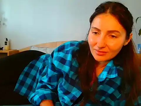 Snapshot of Irina9793 chatting on October 14, 8:04 am Irina9793 online show from October 14, 8:04 am