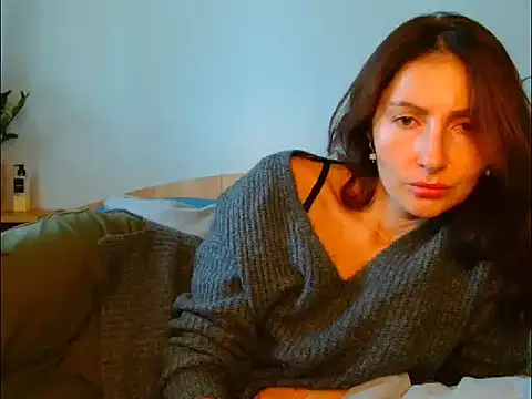 Snapshot of Irina9793 chatting on October 21, 9:10 am Irina9793 online show from October 21, 9:10 am