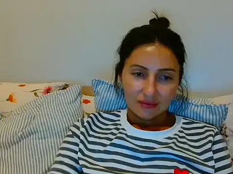 Snapshot of Irina9793 chatting on August 7, 5:48 pm Irina9793 online show from August 7, 5:48 pm