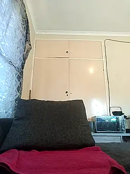 JuicyMilkyTizzy online show from September 17, 7:43 am