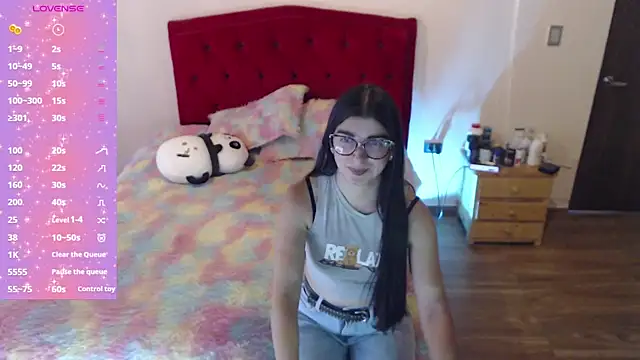 Snapshot of Saray_honey04 chatting on September 27, 9:31 pm Saray honey04 online show from September 27, 9:31 pm