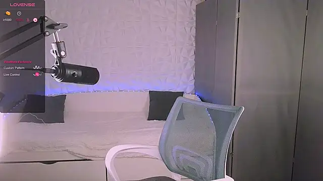 Beatrice 7 online show from November 13, 9:14 pm